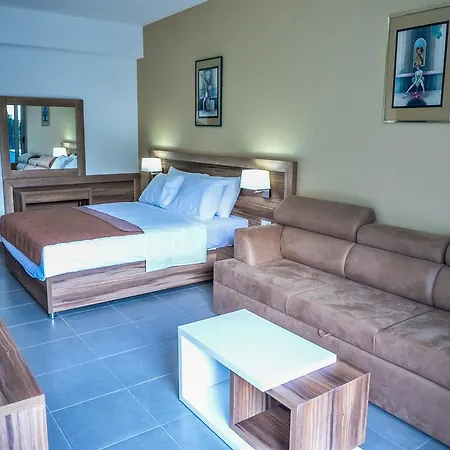 Hotel Mediterraneo Liman Free Private Beach For Hotel Guest Ulcinj Exterior photo