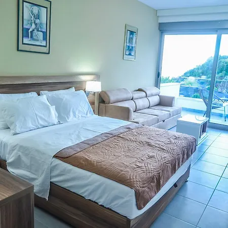 Hotel Mediterraneo Liman Free Private Beach For Hotel Guest Ulcinj Exterior photo
